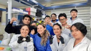 FOTO 1 FERNANDA LATORRE